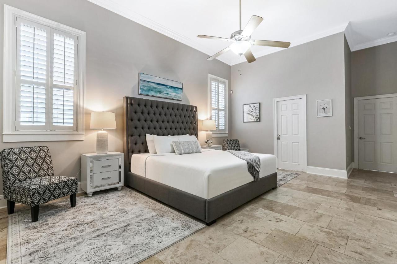 Hosteeva Modern Near Magazine St & Close To Fq Apartment *